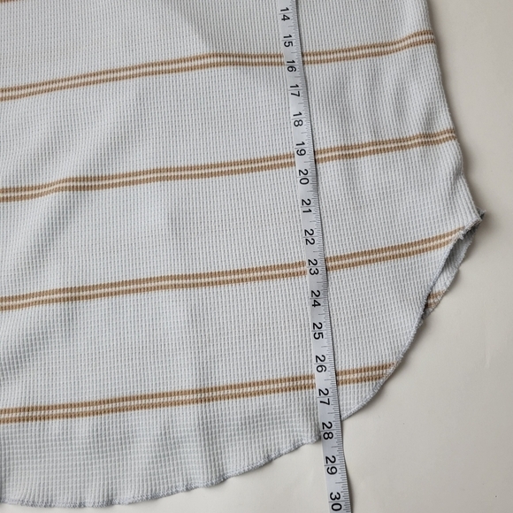 ARITZIA Babaton Cowlneck Thermal Long Sleeve Top Stripe Blue Tan L - Picture 9 of 11